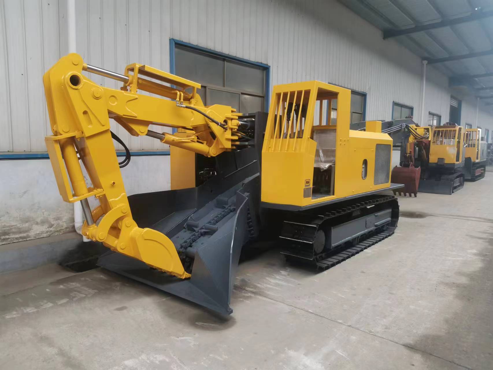 Shandong Hemei Heavy Industry celebrates National Day: Inclined shaft scrapers and mining electric excavators help mines operate safely and efficiently